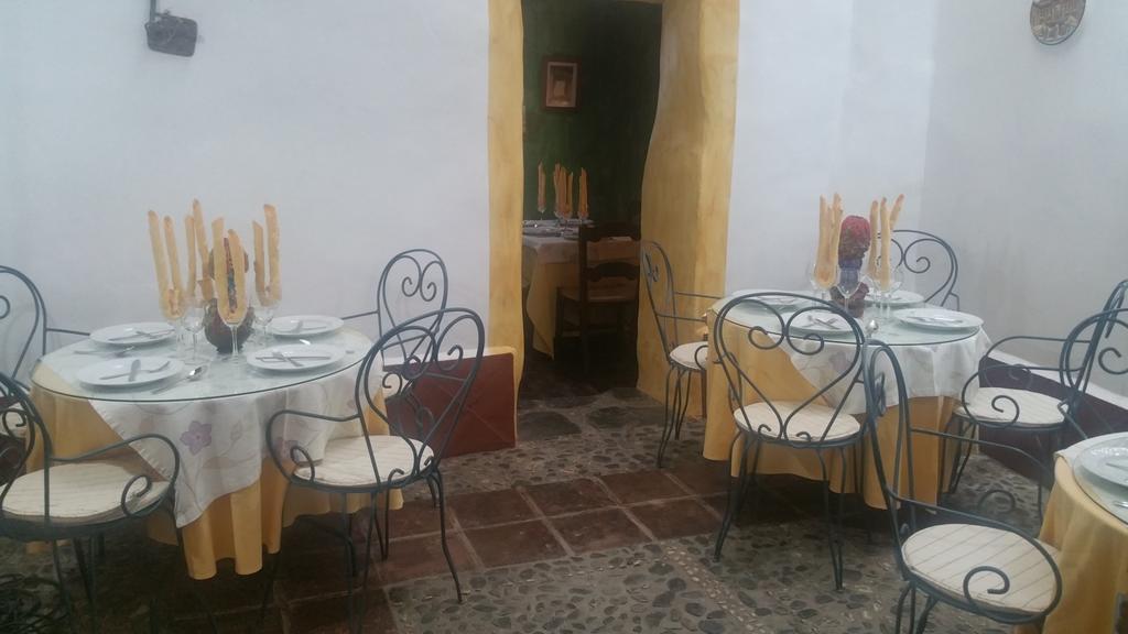 Posada Meson Mudejar Archez Exterior photo